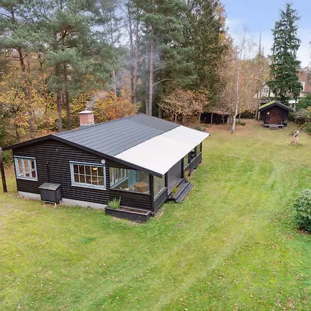 Nyaraló Cozy Summer House Near The And Nature Frederiksværk